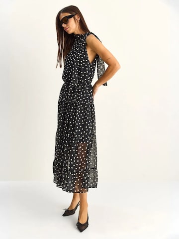 Robe Bianco Lucci en noir