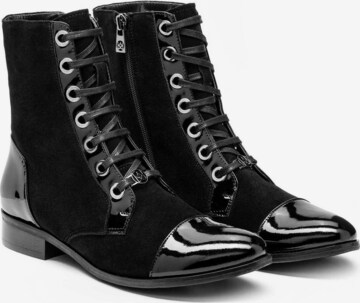 Kazar - Botines con cordones en negro