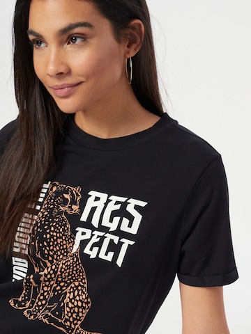 PIECES - Camiseta 'KARINA' en negro