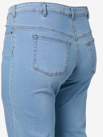 Zizzi regular Jeans 'GEMMA' i blå