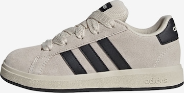 ADIDAS SPORTSWEAR Sneaker 'Grand Court 00s' in Weiß: Vorderseite
