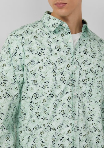 Coupe slim Chemise s.Oliver en vert