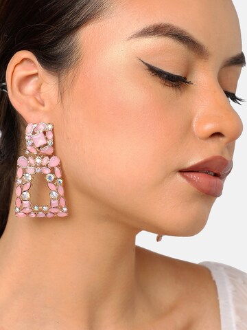 SOHI Earrings 'Fazin' in Pink: front