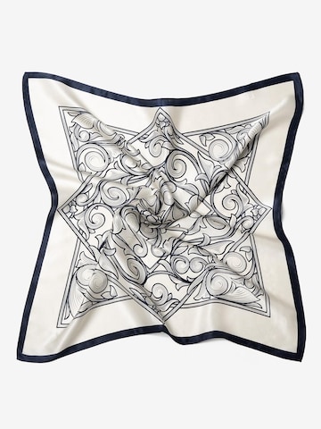 Sciarpa 'Seidentuch Floral  dunkelblau weiss' di MayTree in bianco: frontale