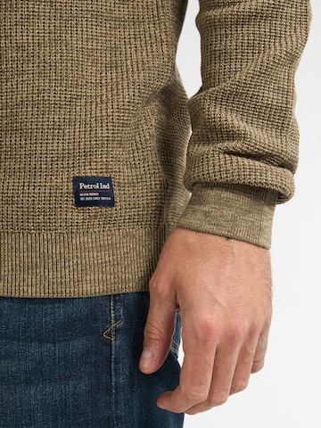 Pull-over Petrol Industries en marron