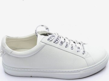 Givenchy Sneakers & Trainers in 38,5 in White: front