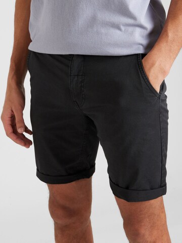 BLEND Regular Shorts in Schwarz