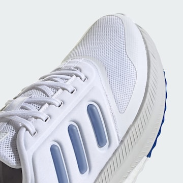 Baskets basses ADIDAS SPORTSWEAR en blanc