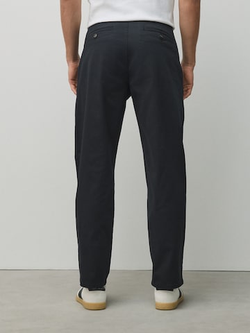 Next Loosefit Élére vasalt nadrágok - fekete