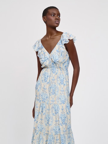 Influencer Šaty 'Sky floral' – modrá: přední strana
