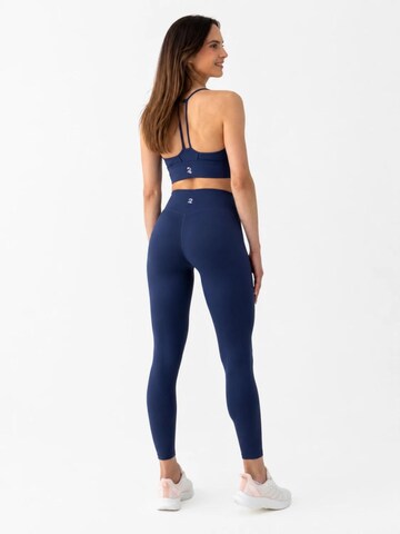 2SKIN - Slimfit Pantalón deportivo en azul