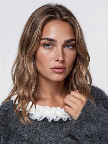 Ombre Pullover‌‌‌‌‌‌ in Grau