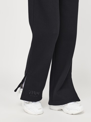 ABOUT YOU x VIAM Studio Regular Pants 'Better' in Black