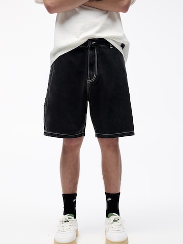 Pull&Bear Loosefit Shorts in Schwarz: Vorderseite