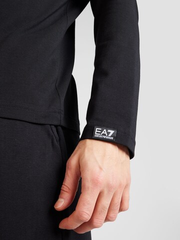 EA7 Emporio Armani Koszulka 'T-SHIRT' w kolorze czarny