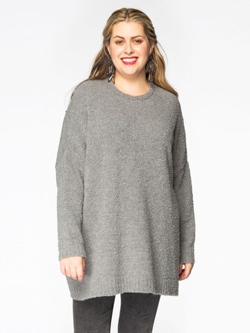 Yoek Sweater 'Teddy' in Grey: front