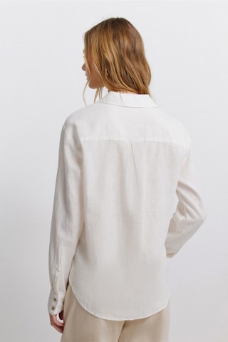 Springfield Blouse in Beige