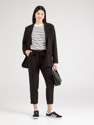 Tapered Pantaloni con pieghe 'ONLRITA-NEMY' di ONLY in nero