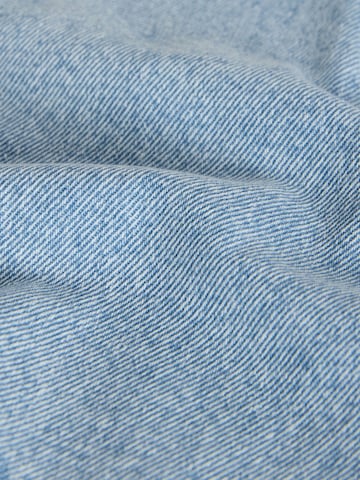 The Set Regular Shorts in Blau