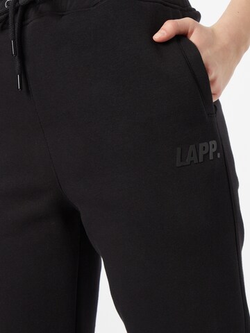 Effilé Pantalon de sport Lapp the Brand en noir