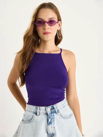 Bianco Lucci Top in Lila