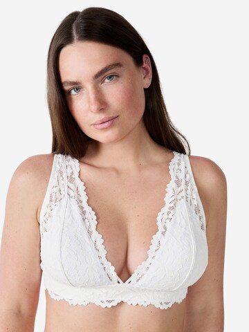 Triangolo Reggiseno 'Legende' di ETAM in beige