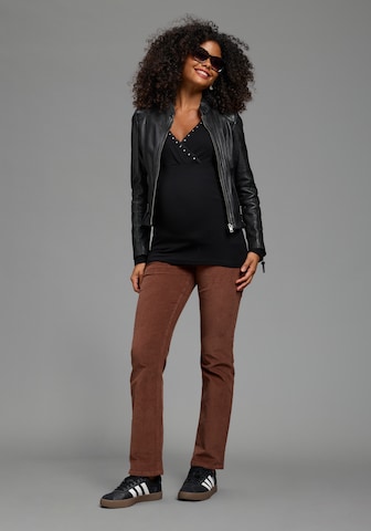 Neun Monate Shirt in Schwarz