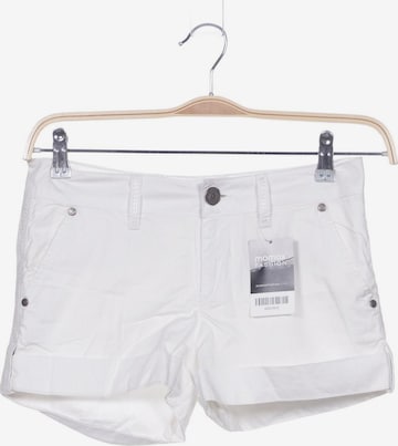 FREESOUL Shorts in L in White: front