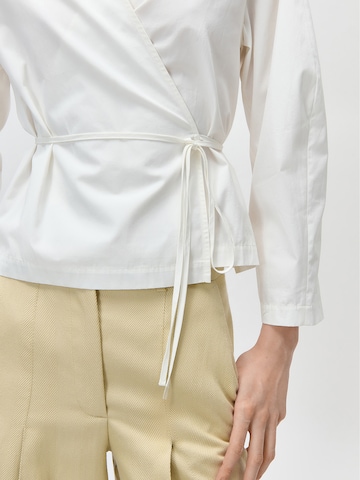 IVY OAK - Blusa 'EDWINA' en blanco