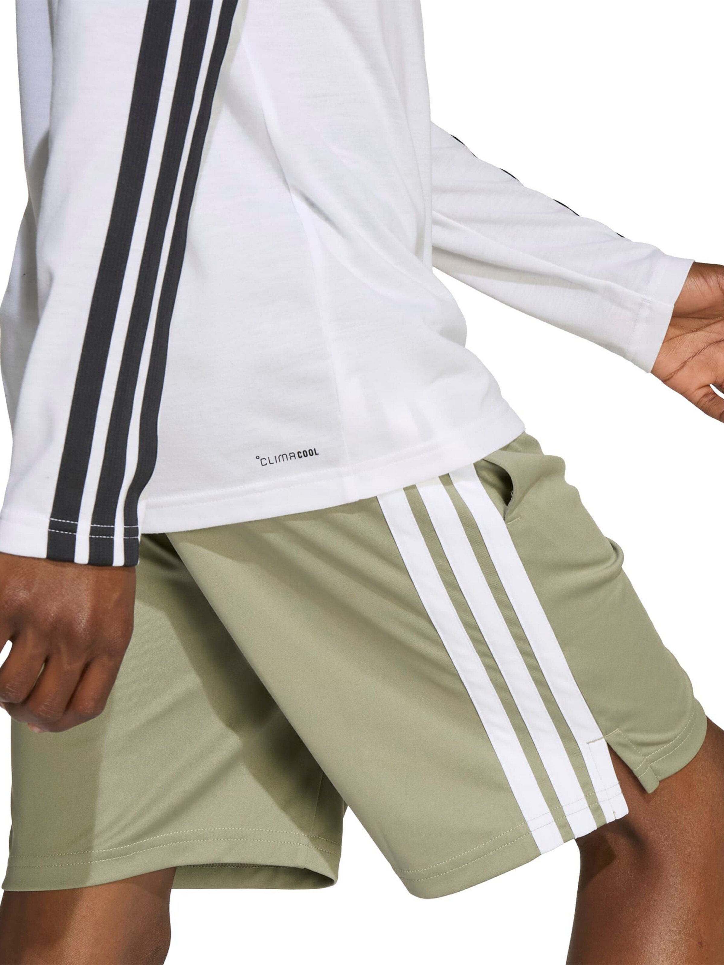 ADIDAS SPORTSWEAR Функциональная футболка в Белый