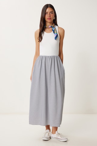 Rochie de la Happiness İstanbul pe gri: față