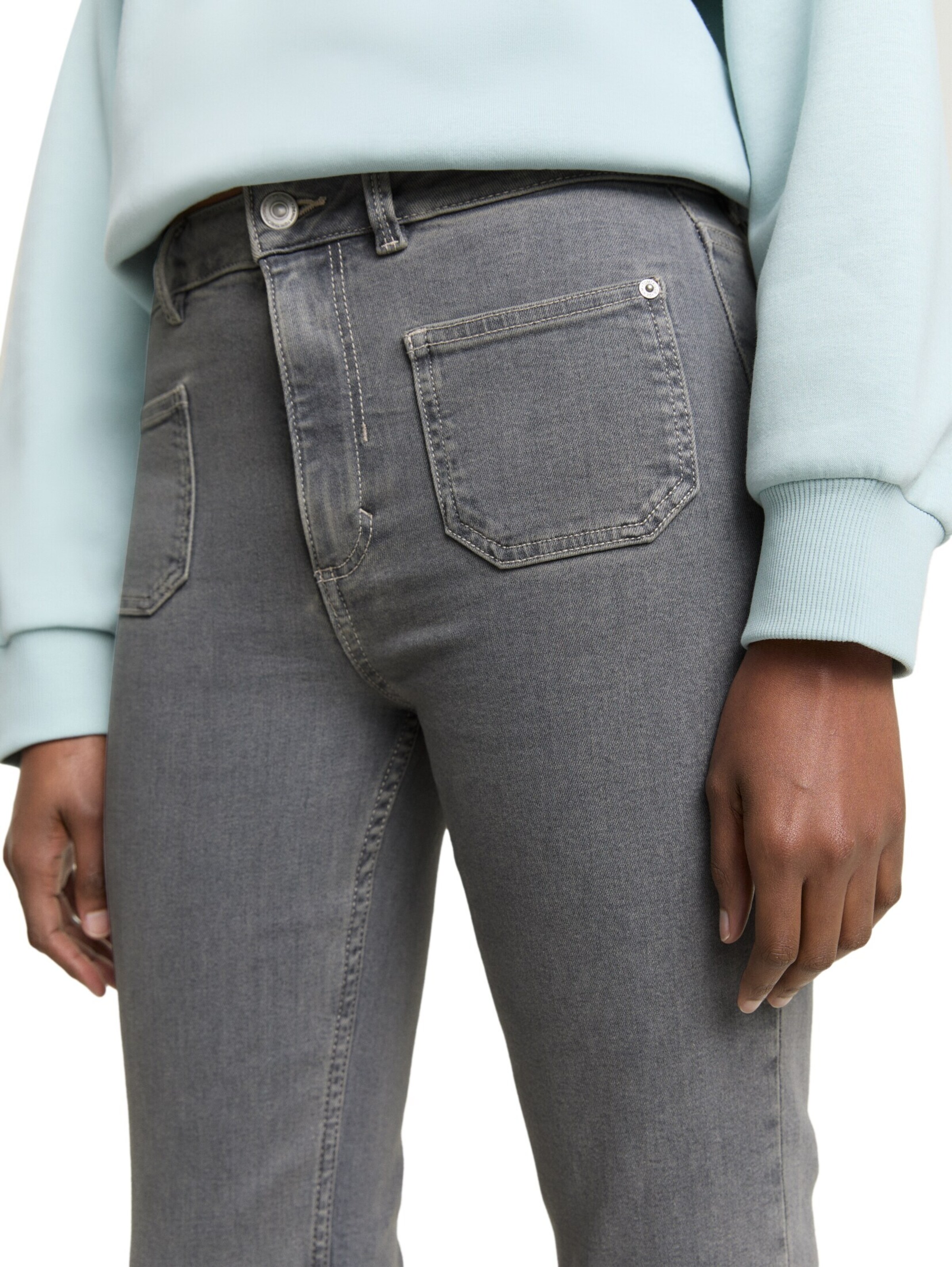 TOM TAILOR DENIM Flared Jeans 'Ava' in Grau