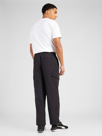 PUMALoosefit Sportske hlače 'Classics' - crna boja