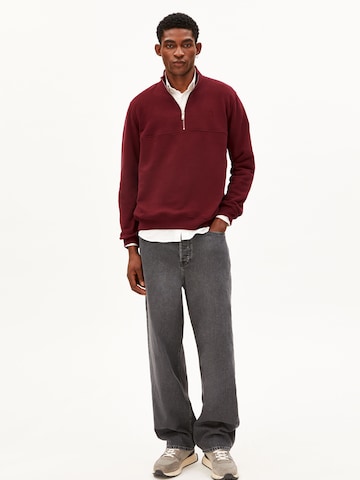 ARMEDANGELS Sweatshirt 'WAARLO' in Red