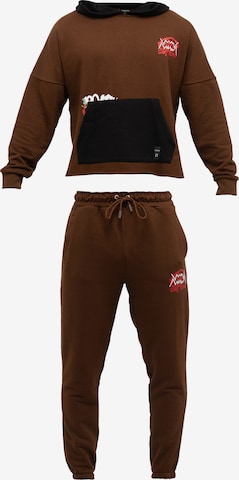 Tom Barron Sweatsuit in Brown: front