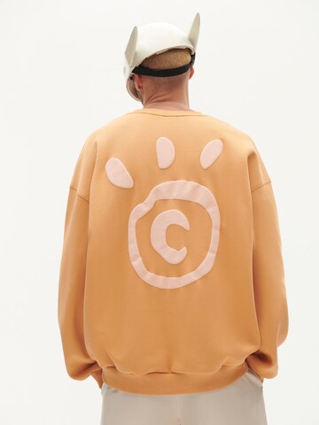 Smiles Sweatshirt 'Milo' in Orange