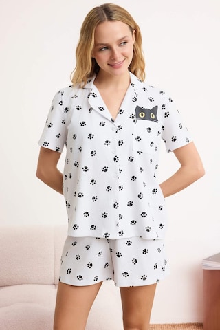 Trendyol Shorty i hvid: forside