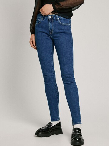 Pepe Jeans Slimfit Jeans in Blauw: voorkant