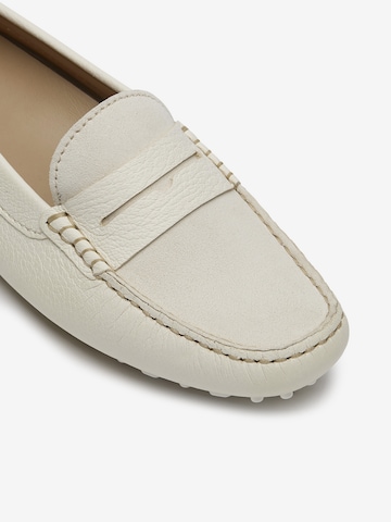 LOTTUSSE Moccasins 'Banda' in White