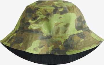 žalia Next Skrybėlaitė: priekis