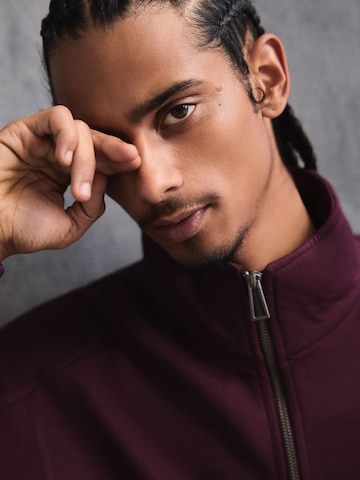 Bershka Bluza rozpinana w kolorze czerwony