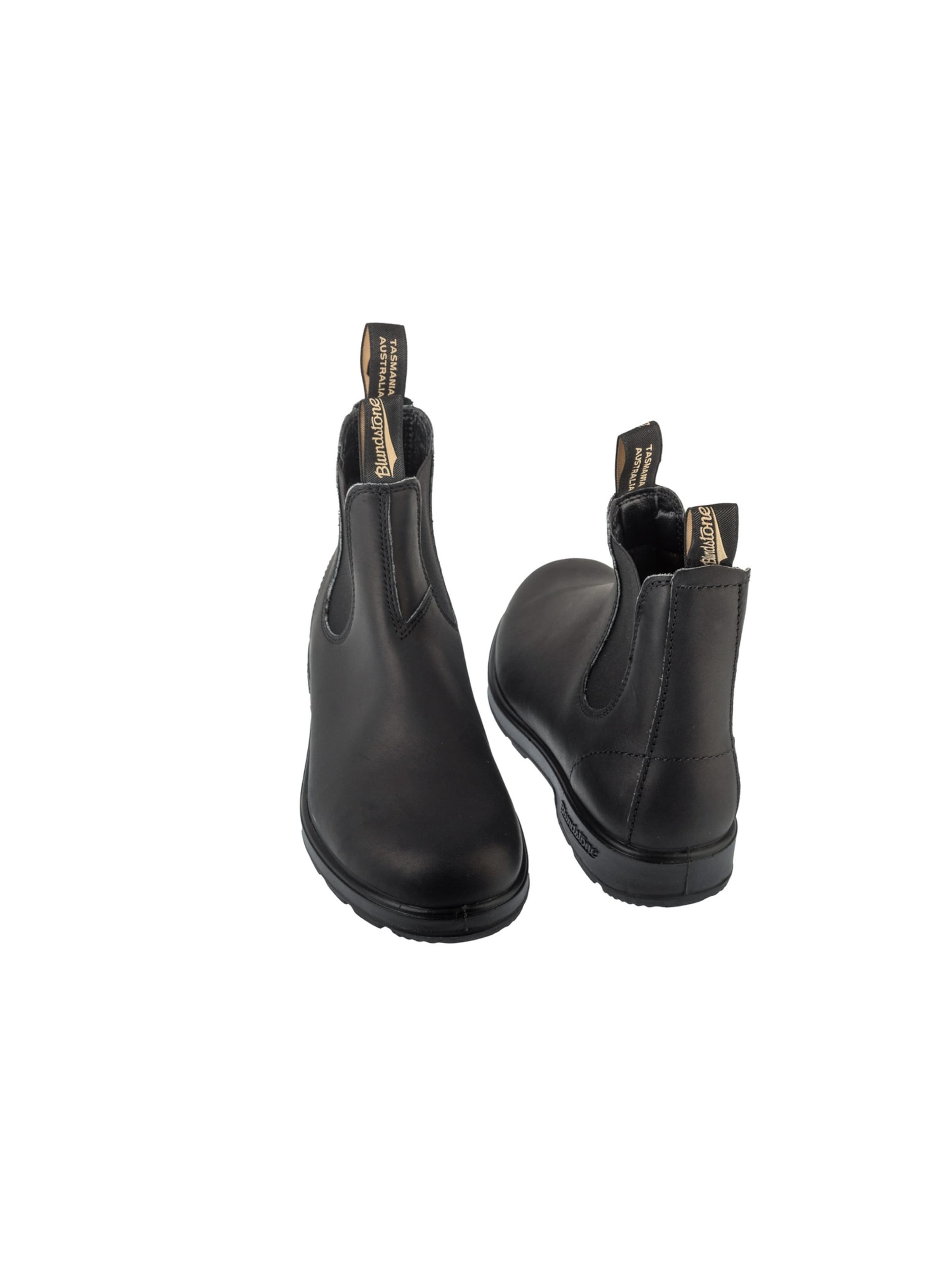 Blundstone Chelsea Boots in Black
