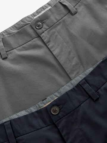 regular Pantaloni chino di Next in blu