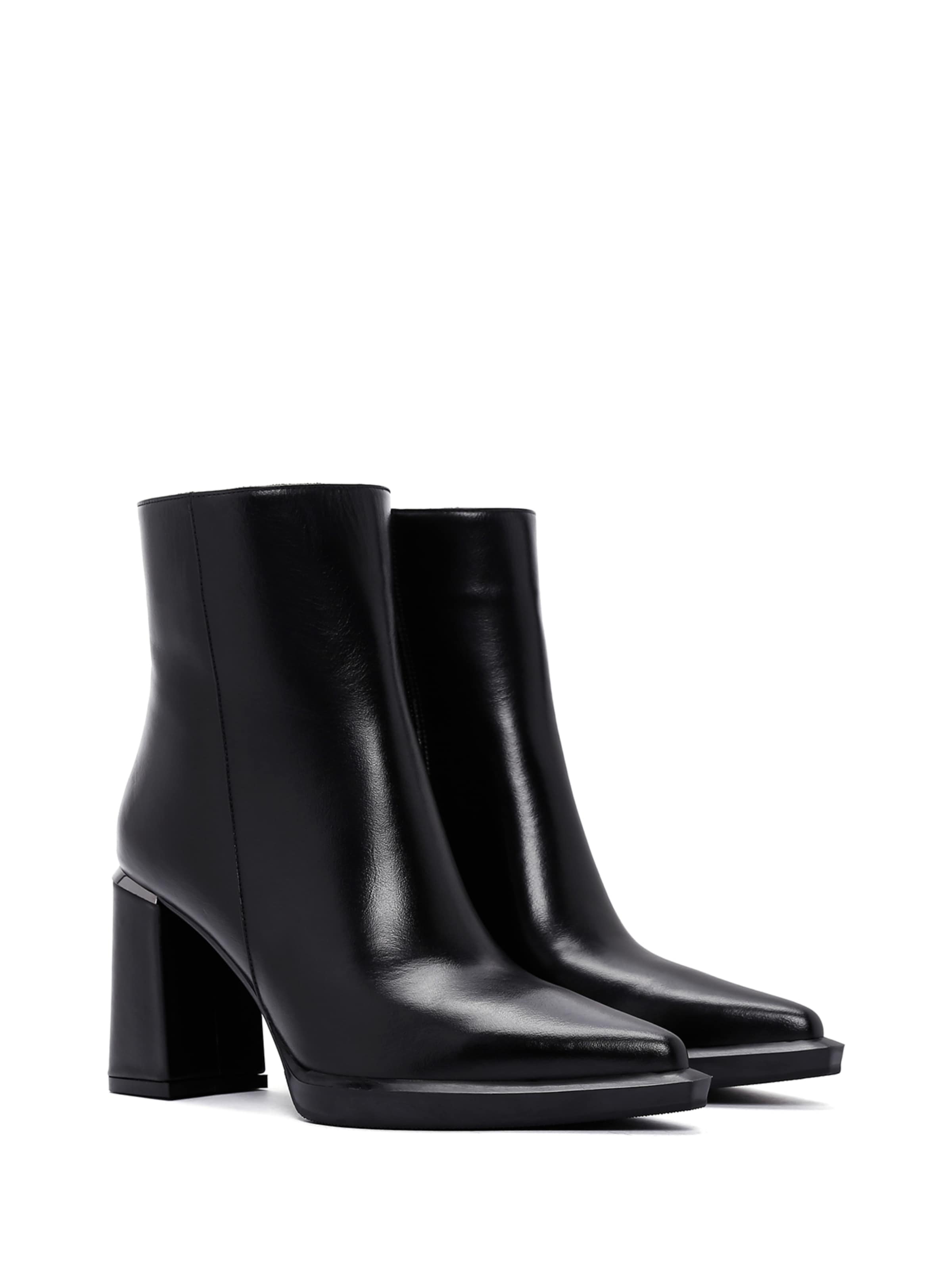 Derimod Stiefeletten in Schwarz