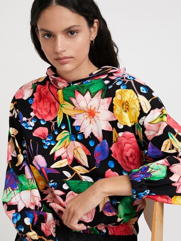 Desigual Sweatshirt 'Carol' in Zwart