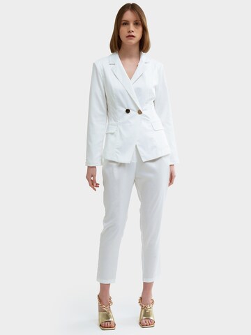 Blazer Influencer en blanc