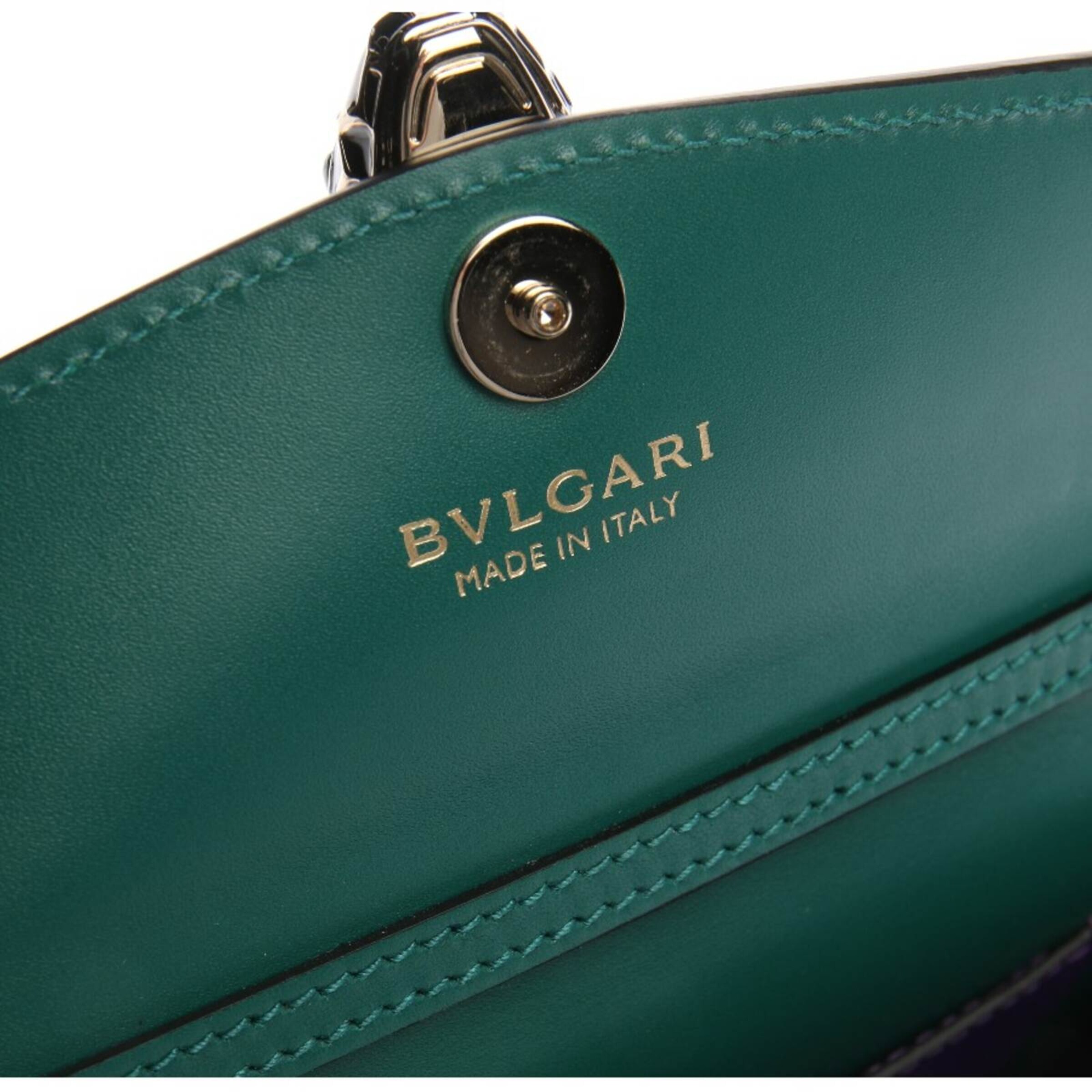 Bulgari Bag in One size in Green