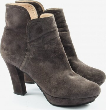 PURA LOPEZ Dress Boots in 37,5 in Brown: front
