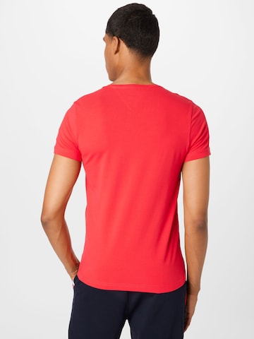 TOMMY HILFIGER Slim Fit T-Shirt in Rot