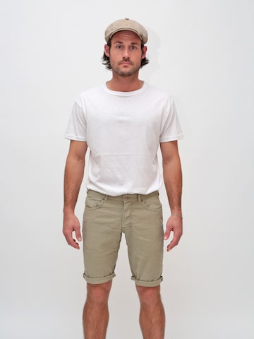 Miracle of Denim Slimfit Shorts 'Thomas' in Grau: predná strana